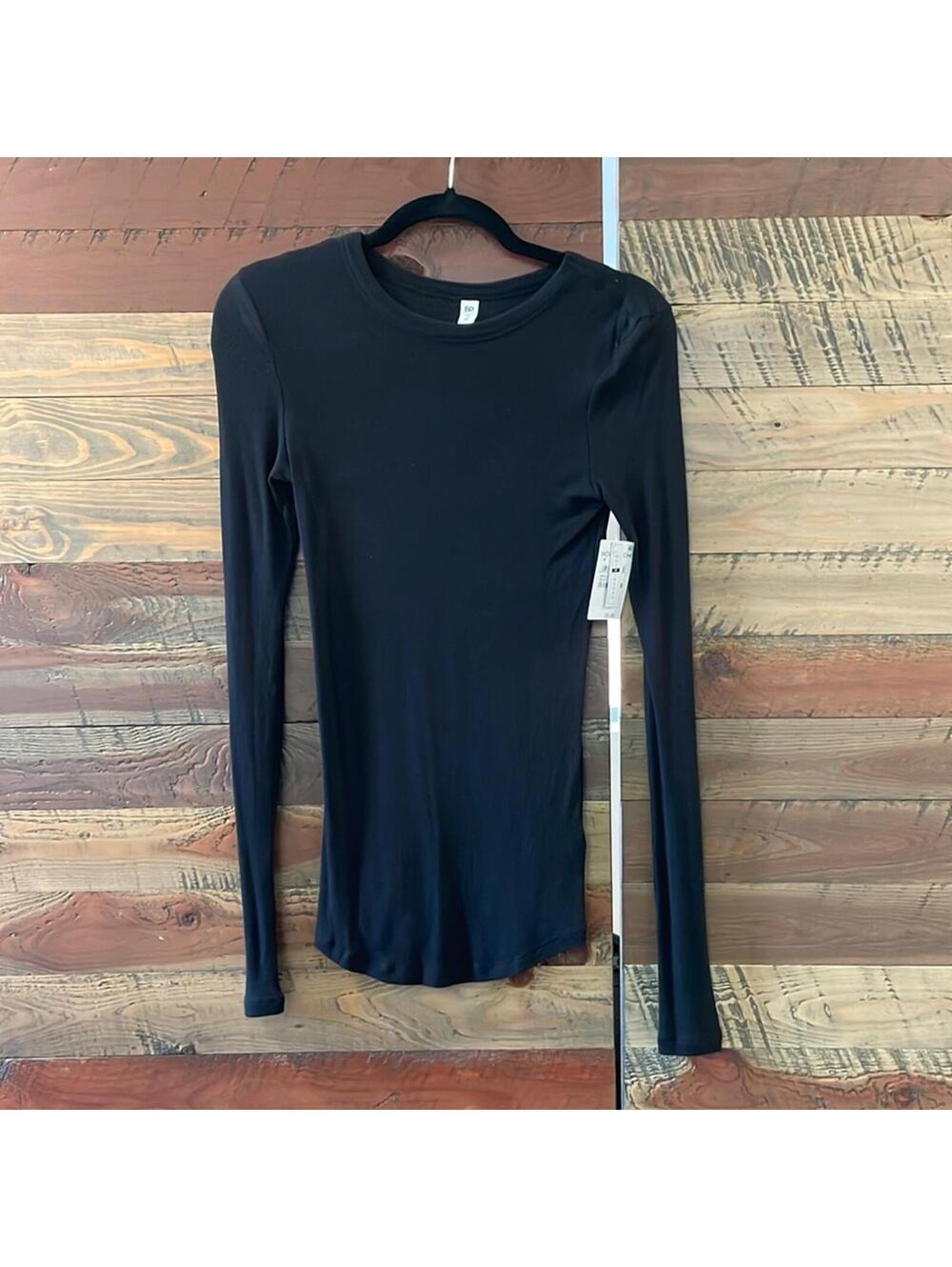 NWT BP Black Long Sleeve fitted shirt - Sz Medium
